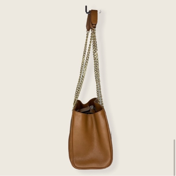 NWT Authentic VALENTINO By Mario Valentino Gold Chain Ladies Crossbody/ Tote Bag - Picture 10 of 15